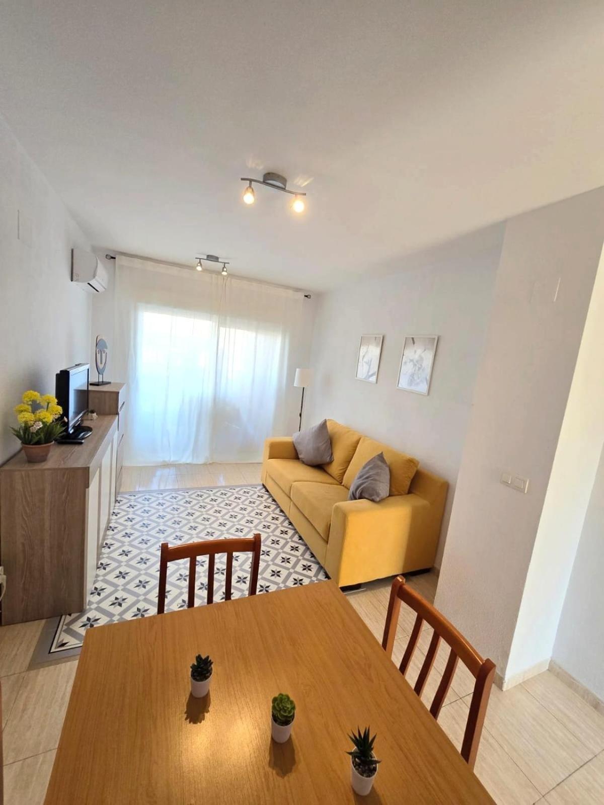 Apartamentos D&D Vistamar 1 Linea 카스텔론델라플라나 외부 사진